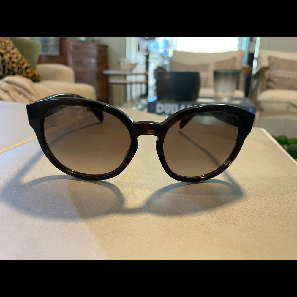 PRADA sunglasses great condition